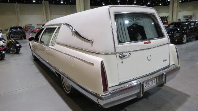 16th Image of a 1996 CADILLAC DEVILLE HEARSE