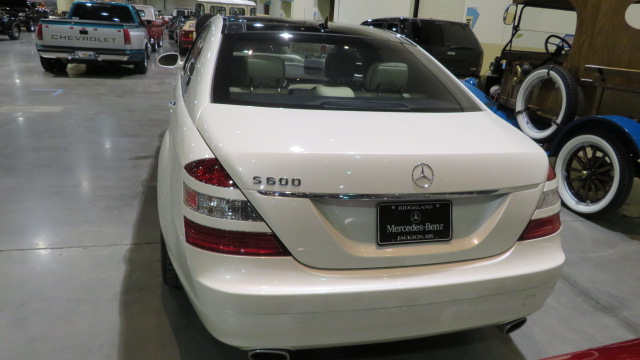 17th Image of a 2007 MERCEDES-BENZ S-CLASS S600 BI-T