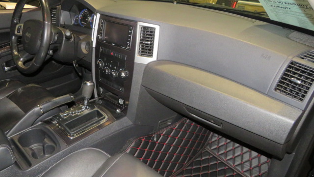 9th Image of a 2008 JEEP GRAND CHEROKEE SRT-8
