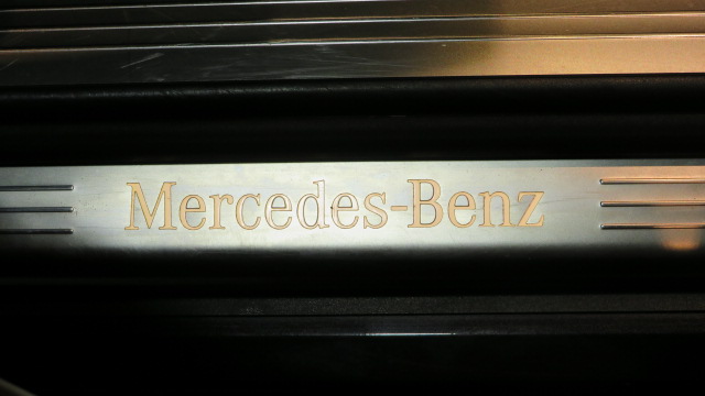 11th Image of a 2014 MERCEDES-BENZ SL-CLASS SL550