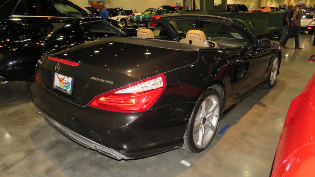 12th Image of a 2014 MERCEDES-BENZ SL-CLASS SL550