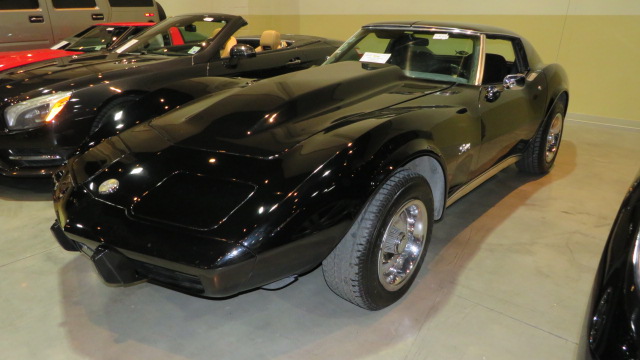 1st Image of a 1976 CHEVROLET CORVETTE