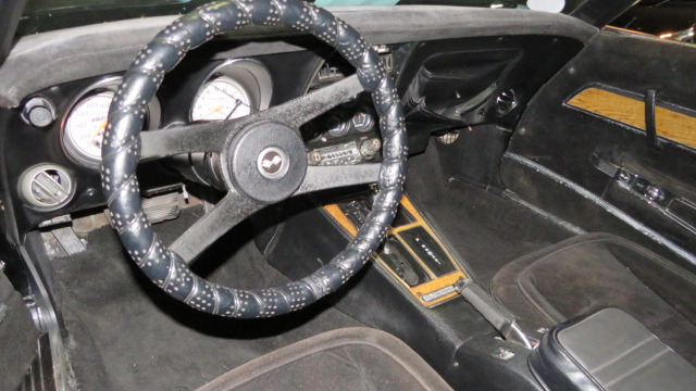 4th Image of a 1976 CHEVROLET CORVETTE