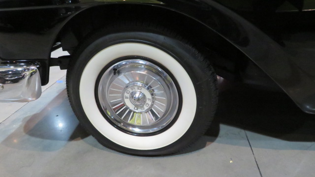 13th Image of a 1957 FORD FAIRLANE