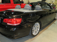 Image 13 of 15 of a 2008 BMW 3 SERIES 328I