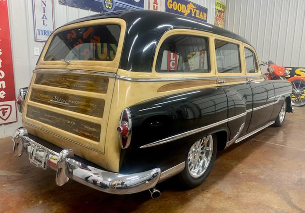 3rd Image of a 1953 PONTIAC TIN WOODY