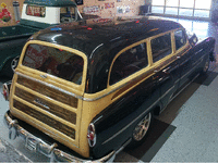 Image 9 of 17 of a 1953 PONTIAC TIN WOODY