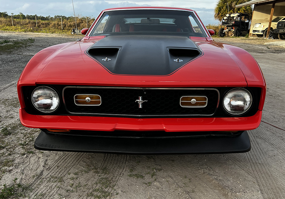 2nd Image of a 1972 FORD MUSTANG