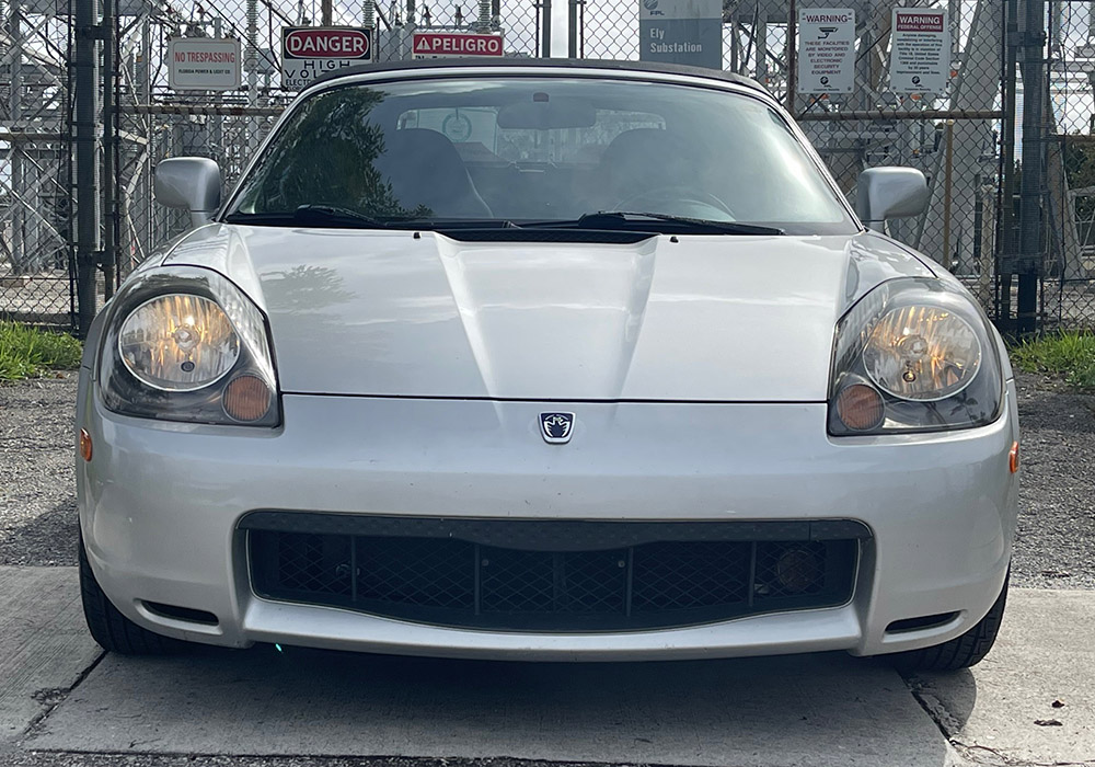 6th Image of a 2002 TOYOTA MR2 SPYDER