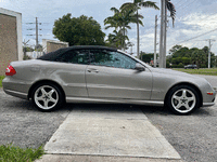 Image 13 of 46 of a 2004 MERCEDES-BENZ CLK-CLASS CLK500