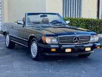 Image 1 of 56 of a 1987 MERCEDES-BENZ 560SL