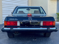 Image 11 of 56 of a 1987 MERCEDES-BENZ 560SL
