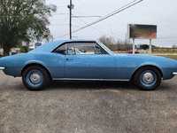 Image 5 of 12 of a 1967 CHEVROLET CAMARO