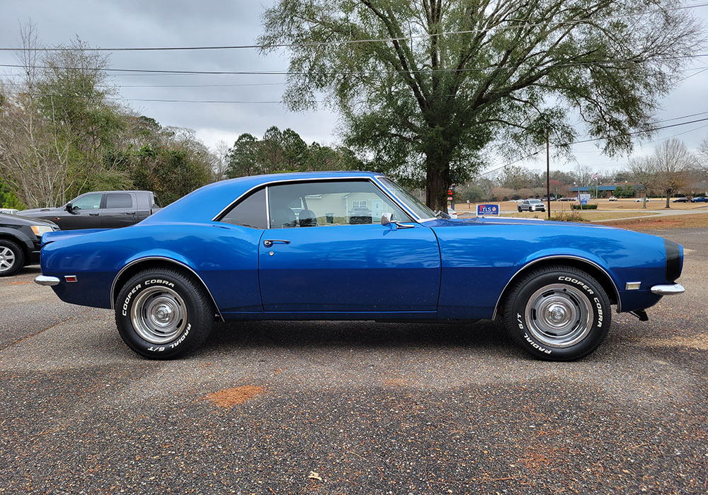 2nd Image of a 1968 CHEVROLET CAMARO