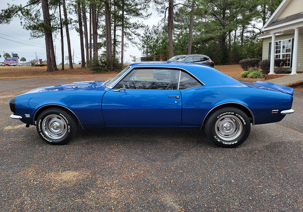 3rd Image of a 1968 CHEVROLET CAMARO