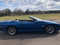 Image 4 of 16 of a 1995 CHEVROLET CAMARO Z28