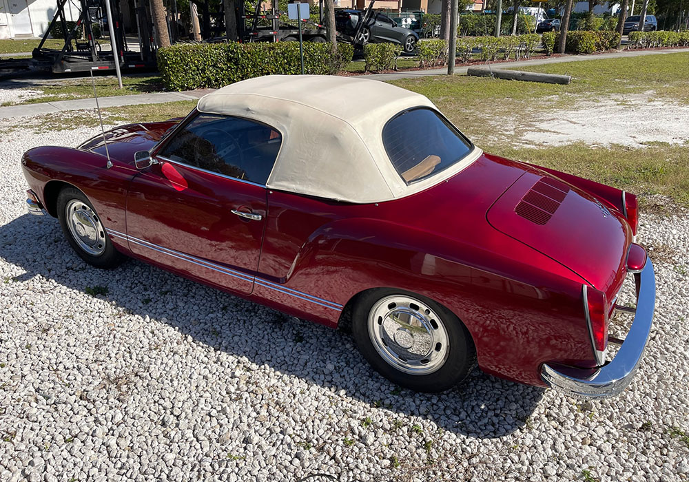 3rd Image of a 1972 VOLKSWAGEN KARMANN GHIA