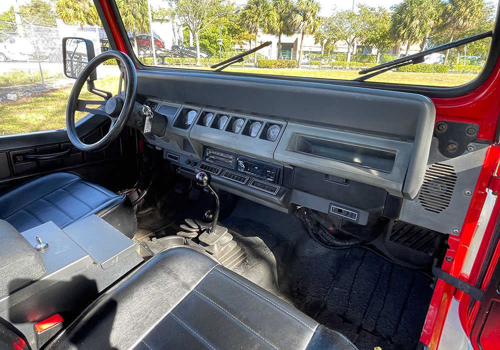 10th Image of a 1990 JEEP WRANGLER