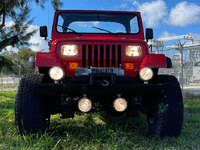 Image 5 of 30 of a 1990 JEEP WRANGLER
