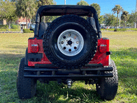 Image 6 of 30 of a 1990 JEEP WRANGLER