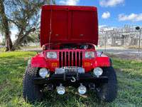 Image 28 of 30 of a 1990 JEEP WRANGLER