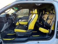 Image 16 of 32 of a 2016 FORD F-150