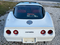 Image 6 of 36 of a 1980 CHEVROLET CORVETTE