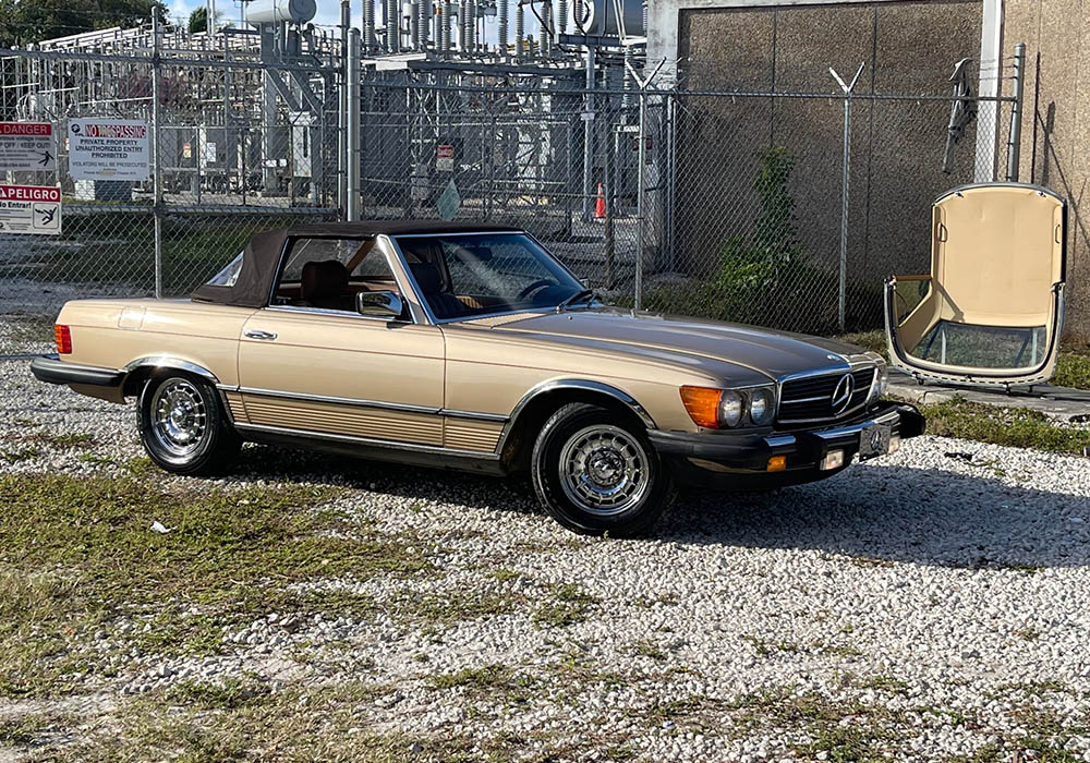 6th Image of a 1985 MERCEDES-BENZ 380 380SL