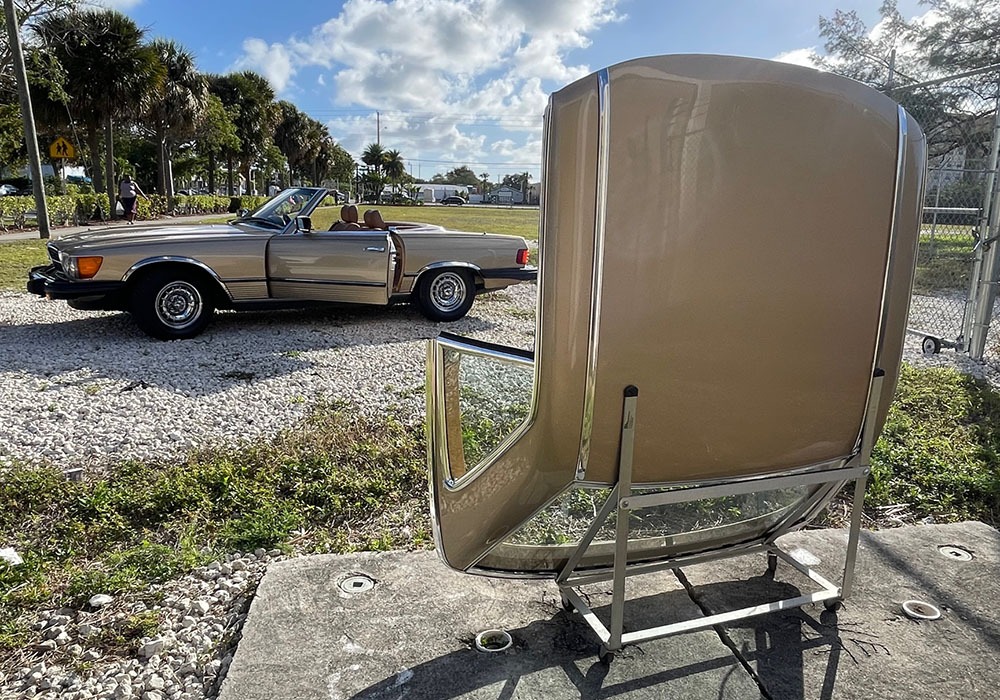 28th Image of a 1985 MERCEDES-BENZ 380 380SL