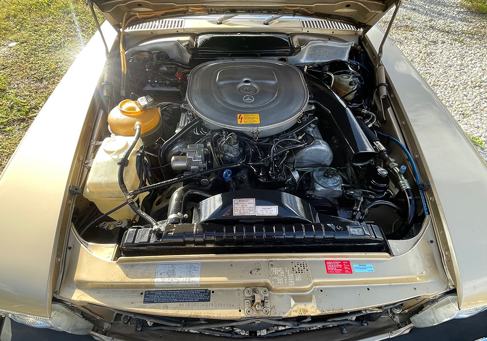 37th Image of a 1985 MERCEDES-BENZ 380 380SL