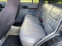 Image 18 of 28 of a 1998 JEEP CHEROKEE LIMITED