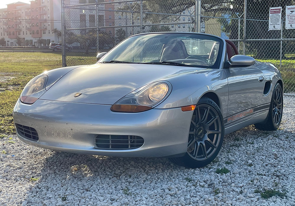 3rd Image of a 1997 PORSCHE BOXSTER