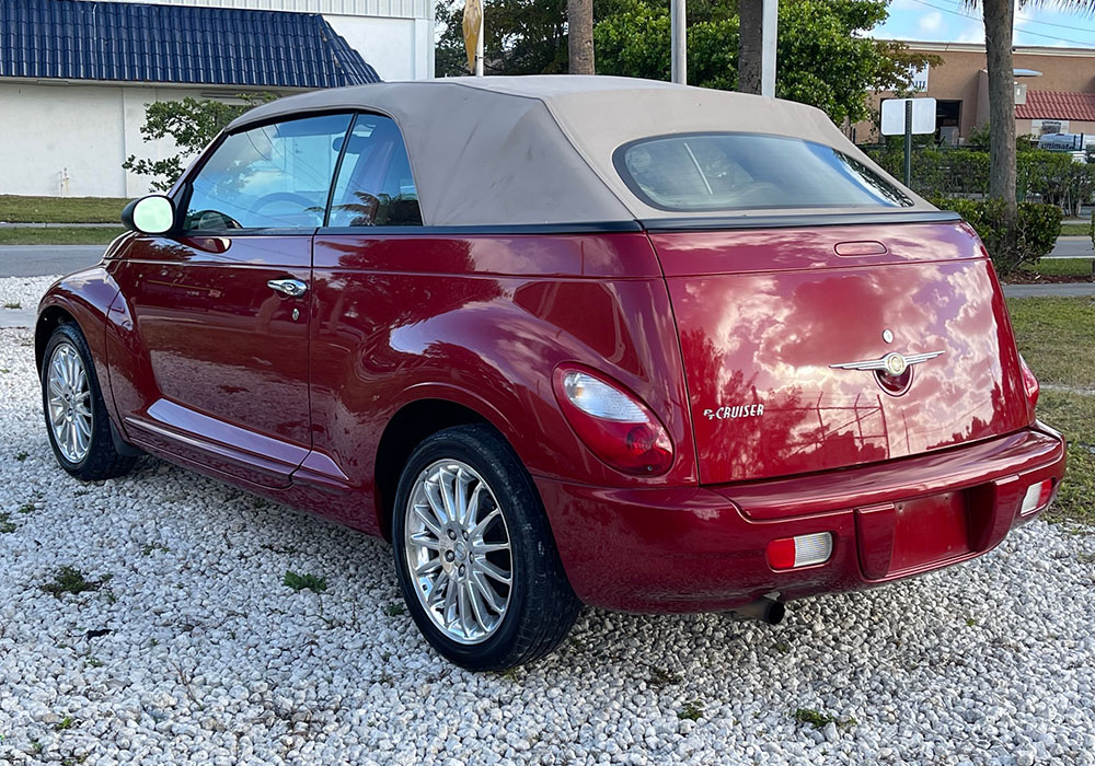 3rd Image of a 2008 CHRYSLER PT CRUISER LHD