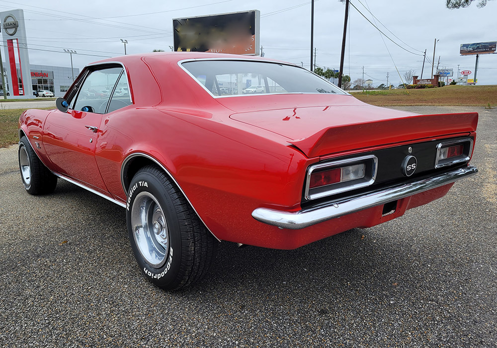 3rd Image of a 1967 CHEVROLET CAMARO