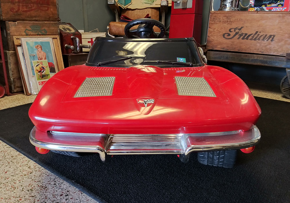 2nd Image of a 1963 CHEVROLET CORVETTE