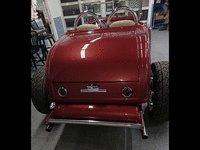 Image 2 of 8 of a 1932 FORD ROADSTER