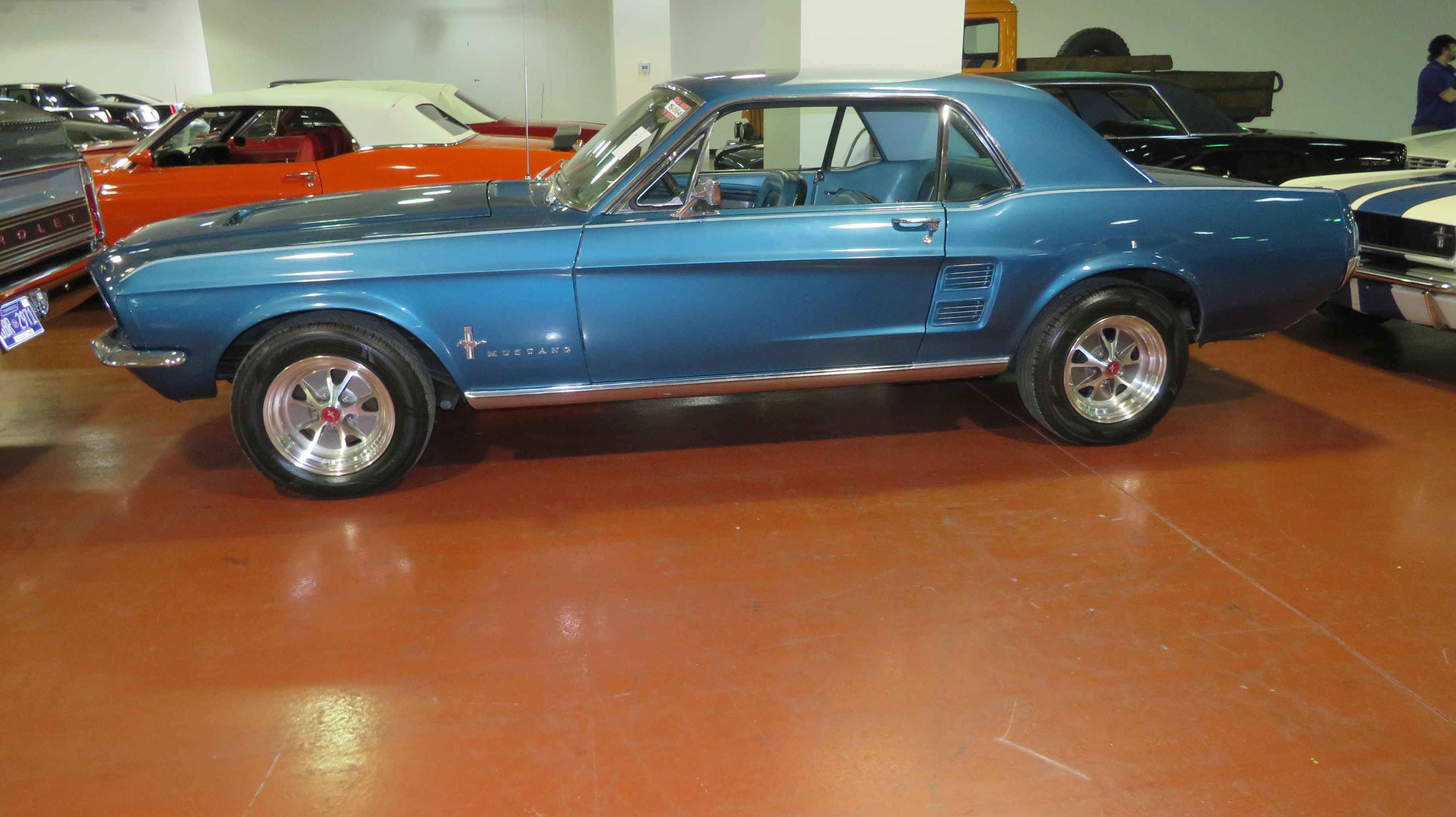 1st Image of a 1967 FORD MUSTANG