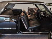 Image 17 of 25 of a 1964 PONTIAC GTO