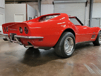 Image 4 of 6 of a 1969 CHEVROLET CORVETTE