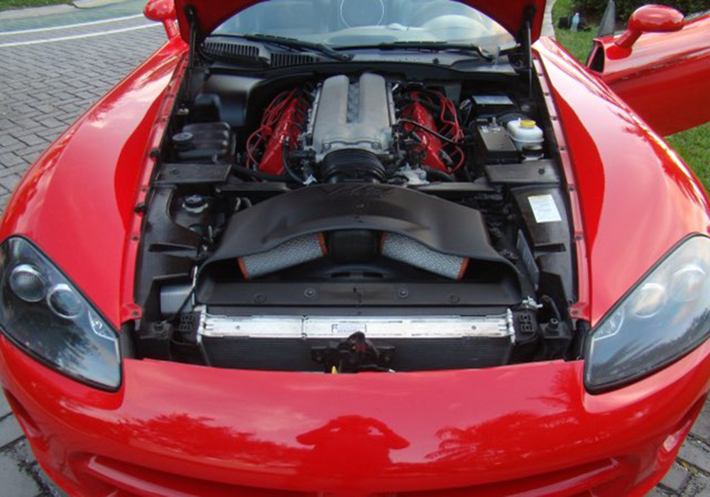 9th Image of a 2005 DODGE VIPER SRT-10