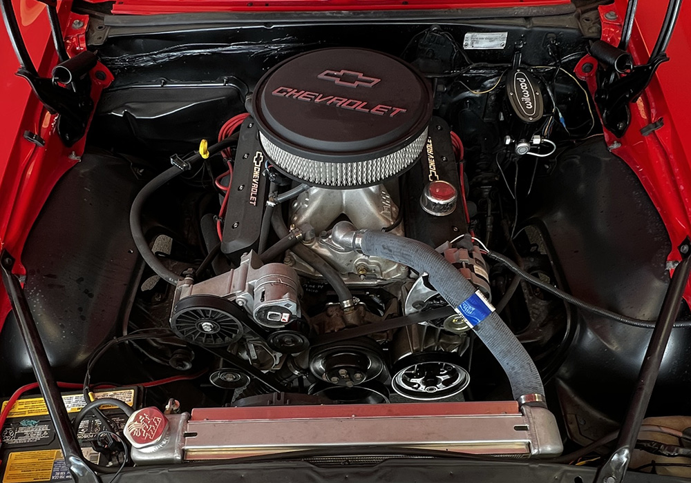 2nd Image of a 1967 CHEVROLET CAMARO