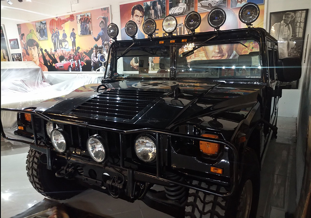 3rd Image of a 1996 AM GENERAL HUMMER HMCO