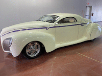 Image 2 of 11 of a 1939 LINCOLN ZEPHYR