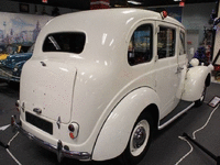 Image 6 of 33 of a 1949 AUSTIN FX3