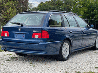 Image 5 of 37 of a 2002 BMW 5 SERIES 525I