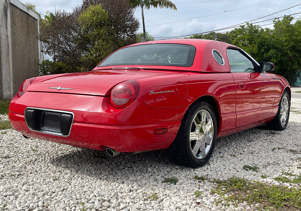8th Image of a 2003 FORD THUNDERBIRD