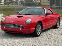 Image 4 of 24 of a 2003 FORD THUNDERBIRD