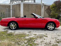 Image 5 of 24 of a 2003 FORD THUNDERBIRD