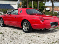 Image 7 of 24 of a 2003 FORD THUNDERBIRD