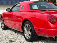 Image 11 of 24 of a 2003 FORD THUNDERBIRD